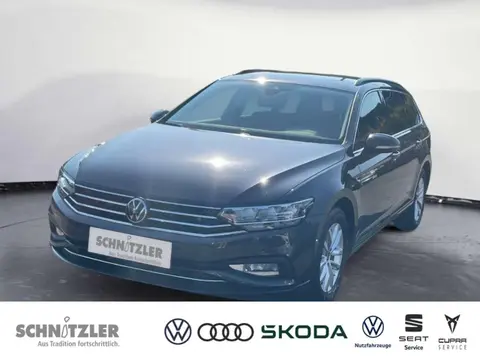 Used VOLKSWAGEN PASSAT Petrol 2024 Ad 