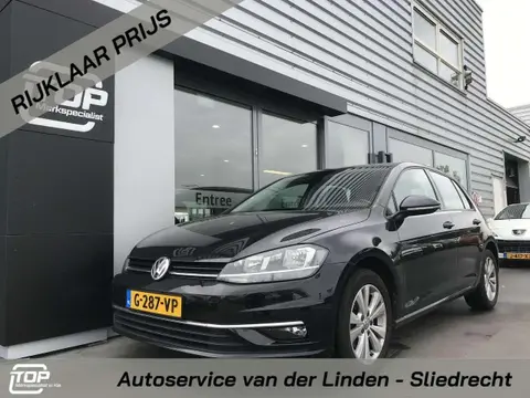 Used VOLKSWAGEN GOLF Petrol 2019 Ad 