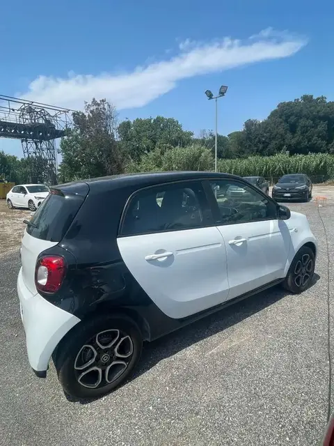 Used SMART FORFOUR Petrol 2019 Ad 