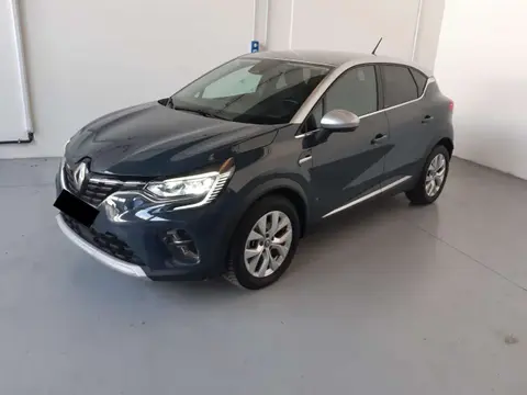 Used RENAULT CAPTUR Hybrid 2021 Ad 