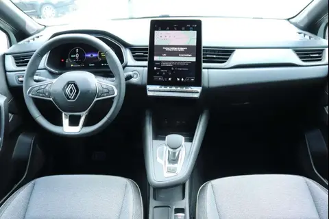 Used RENAULT CAPTUR Hybrid 2024 Ad 