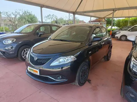 Used LANCIA YPSILON Hybrid 2022 Ad 