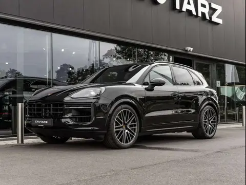 Used PORSCHE CAYENNE Hybrid 2024 Ad 