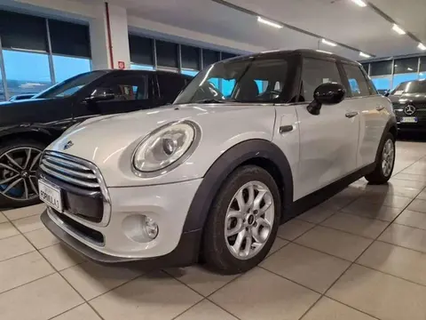 Annonce MINI COOPER Diesel 2018 d'occasion 