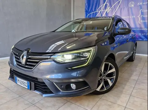 Used RENAULT MEGANE Diesel 2017 Ad 