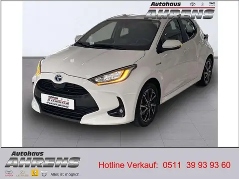 Used TOYOTA YARIS Hybrid 2021 Ad Germany