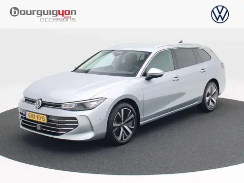 Used VOLKSWAGEN PASSAT Petrol 2024 Ad 