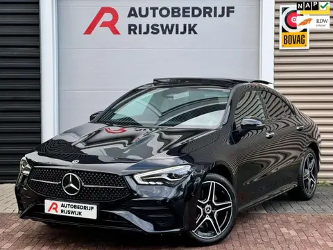 Used MERCEDES-BENZ CLASSE CLA Hybrid 2023 Ad 