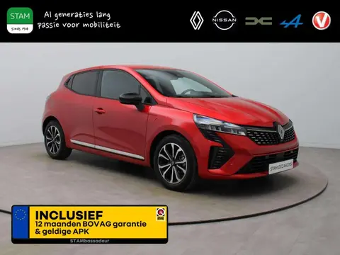 Annonce RENAULT CLIO Essence 2024 d'occasion 