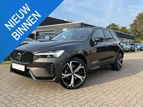 Used VOLVO XC60 Hybrid 2021 Ad 