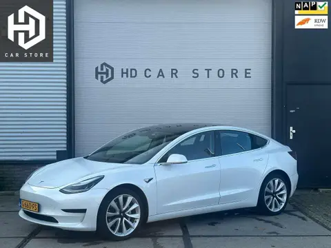 Used TESLA MODEL 3 Electric 2019 Ad 