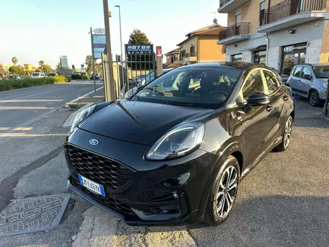 Used FORD PUMA Hybrid 2022 Ad 