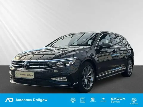 Used VOLKSWAGEN PASSAT Petrol 2023 Ad 