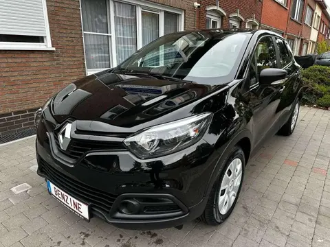 Used RENAULT CAPTUR Petrol 2017 Ad 