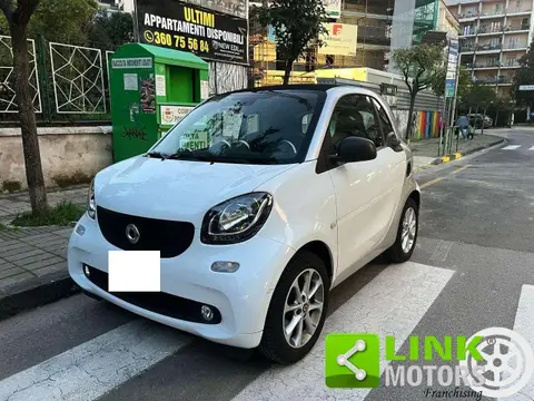 Annonce SMART FORTWO Essence 2017 d'occasion 