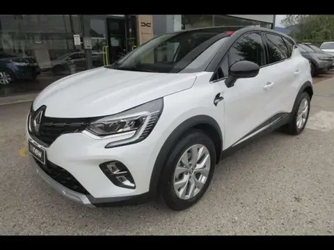 Used RENAULT CAPTUR Petrol 2021 Ad 