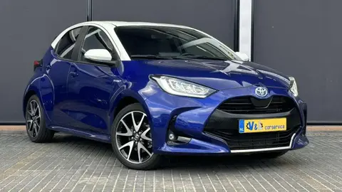 Used TOYOTA YARIS Hybrid 2021 Ad 