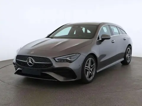 Used MERCEDES-BENZ CLASSE CLA Hybrid 2023 Ad 