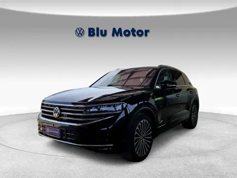 Used VOLKSWAGEN TOUAREG Hybrid 2024 Ad 