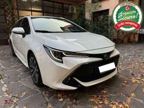 Used TOYOTA COROLLA Hybrid 2020 Ad 