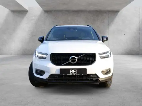 Annonce VOLVO XC40 Essence 2021 d'occasion Allemagne