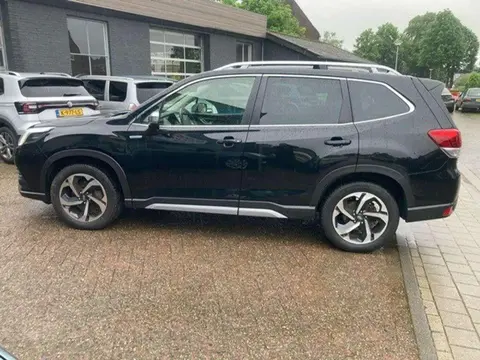 Used SUBARU FORESTER Hybrid 2022 Ad 