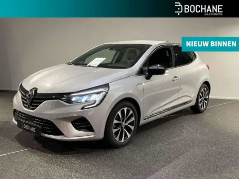 Annonce RENAULT CLIO Essence 2023 d'occasion 