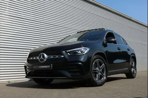 Annonce MERCEDES-BENZ CLASSE GLA Essence 2021 d'occasion 