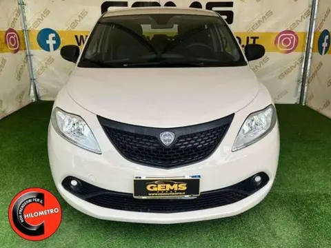 Annonce LANCIA YPSILON Essence 2019 d'occasion 