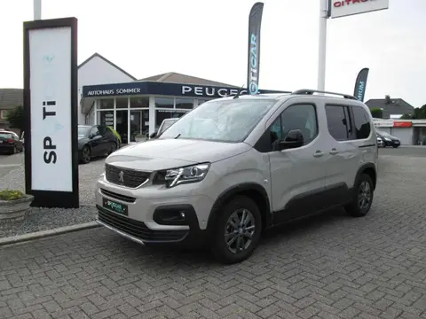 Used PEUGEOT RIFTER Electric 2022 Ad 