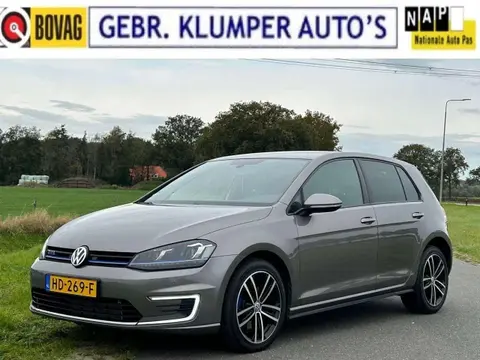 Used VOLKSWAGEN GOLF Hybrid 2015 Ad 