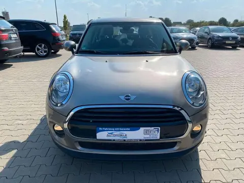 Used MINI COOPER Petrol 2017 Ad 