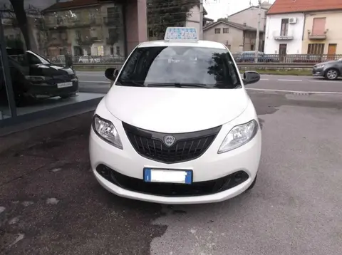 Used LANCIA YPSILON Hybrid 2023 Ad 