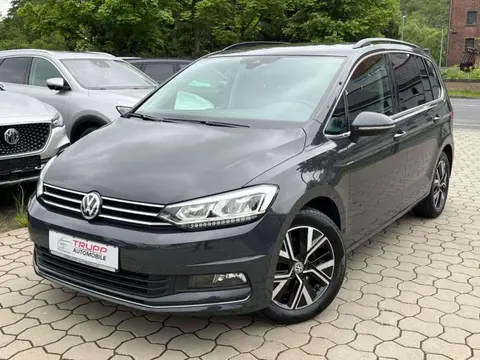 Used VOLKSWAGEN TOURAN Petrol 2020 Ad 