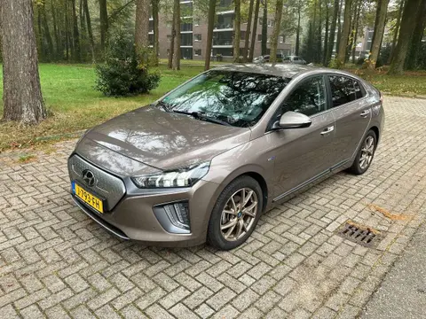 Used HYUNDAI IONIQ Electric 2019 Ad 