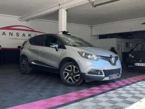 Annonce RENAULT CAPTUR Essence 2017 d'occasion 