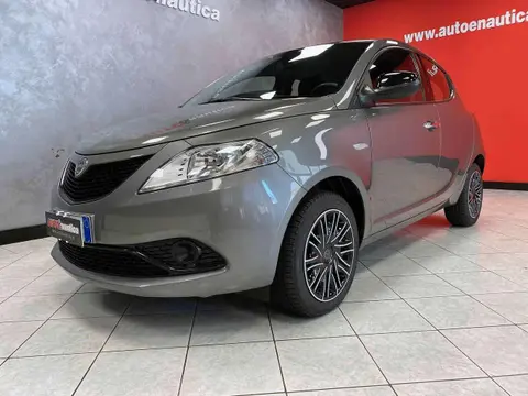 Annonce LANCIA YPSILON Essence 2019 d'occasion 