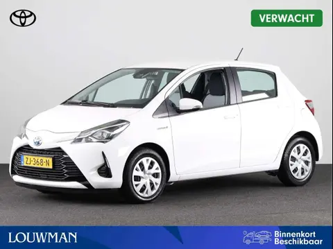 Used TOYOTA YARIS Hybrid 2019 Ad 