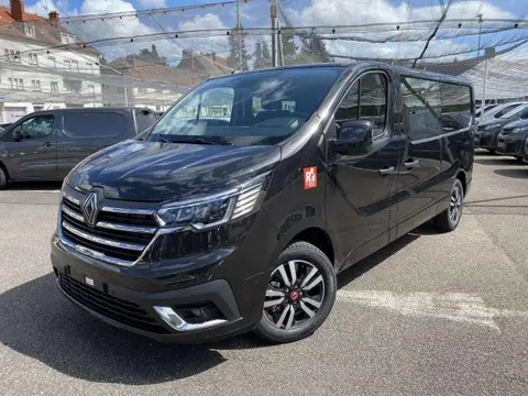 Used RENAULT TRAFIC Diesel 2024 Ad 