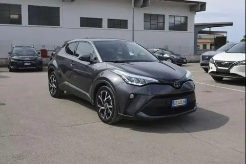 Used TOYOTA C-HR Hybrid 2021 Ad 