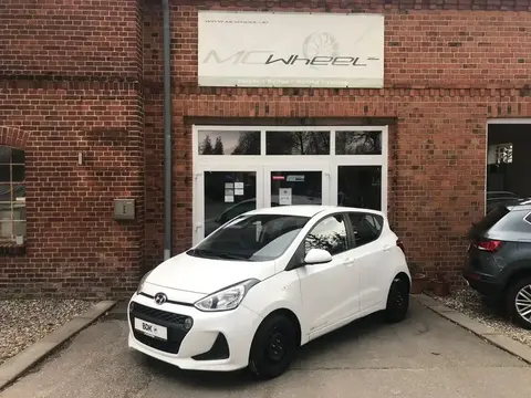 Used HYUNDAI I10 Petrol 2017 Ad 