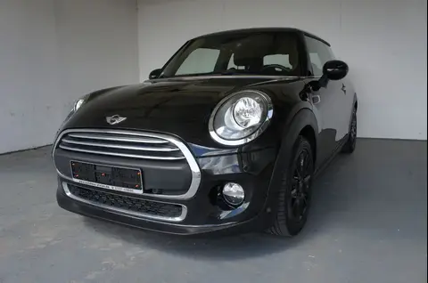 Used MINI ONE Petrol 2016 Ad 