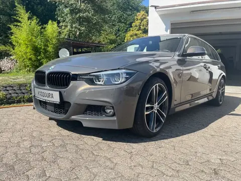 Used BMW SERIE 3 Petrol 2019 Ad 