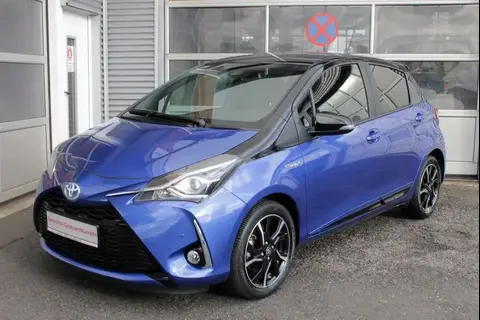 Used TOYOTA YARIS Hybrid 2017 Ad 