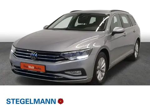 Used VOLKSWAGEN PASSAT Petrol 2022 Ad 