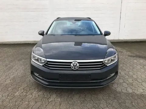 Used VOLKSWAGEN PASSAT Diesel 2019 Ad 