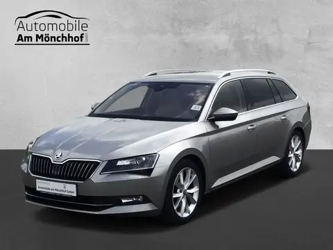 Used SKODA SUPERB Petrol 2018 Ad Germany