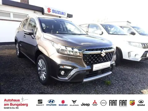 Annonce SUZUKI SX4 Hybride 2023 d'occasion Allemagne