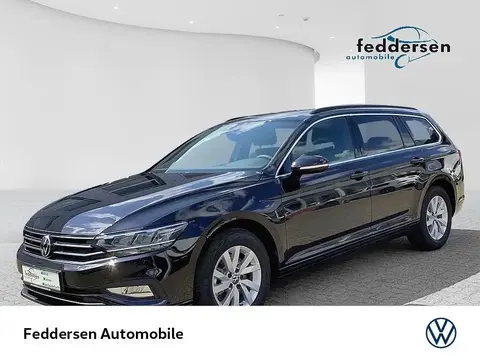 Used VOLKSWAGEN PASSAT Petrol 2023 Ad 