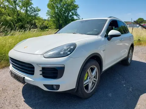 Used PORSCHE CAYENNE Hybrid 2017 Ad 